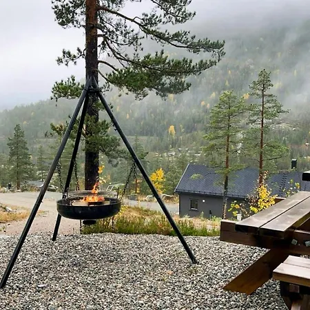 With Panoramic View Near Gaustatoppen Semesterbostad Tuddal